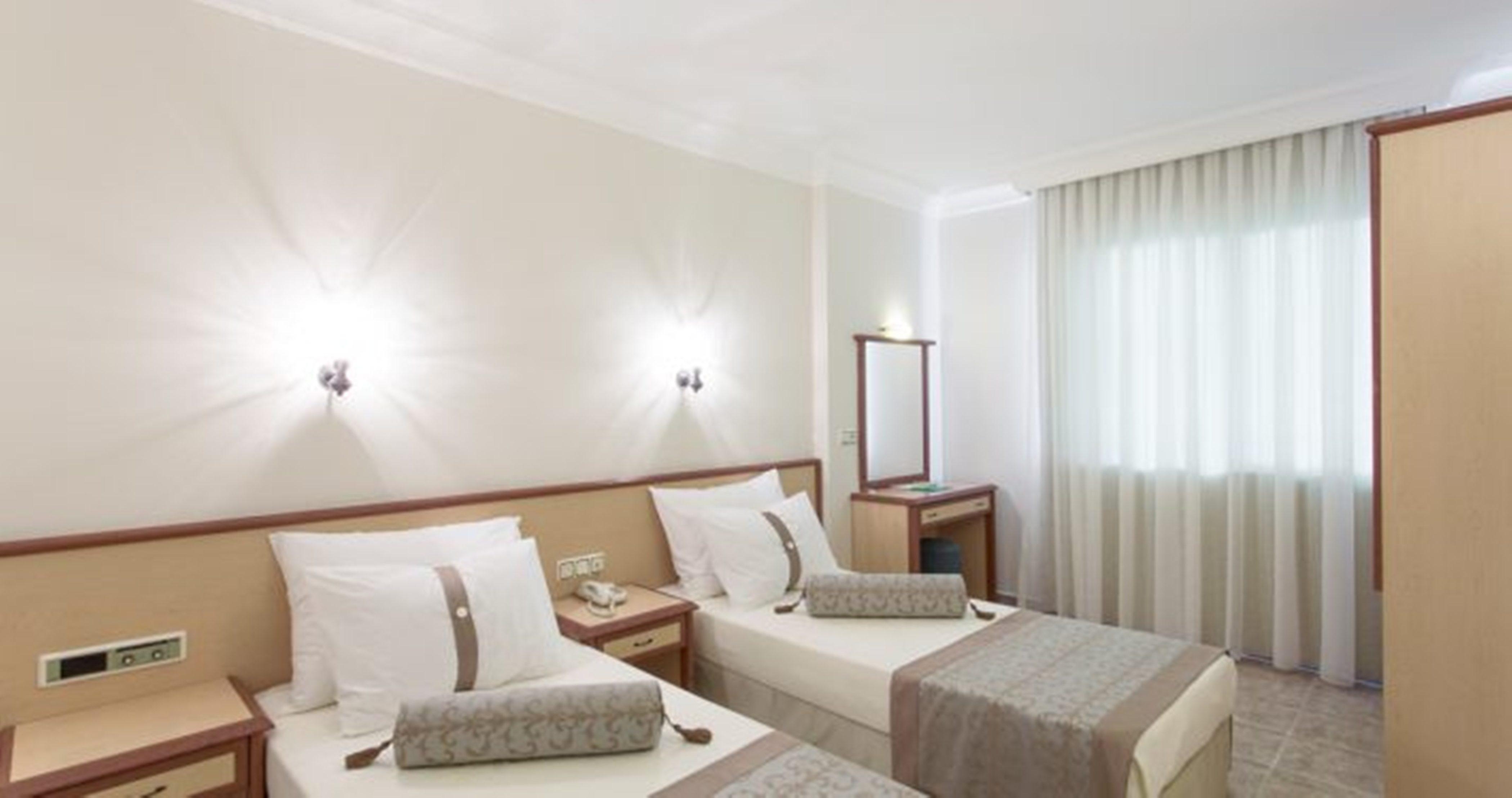 Villa Sunflower Hotel Alanya Exterior photo